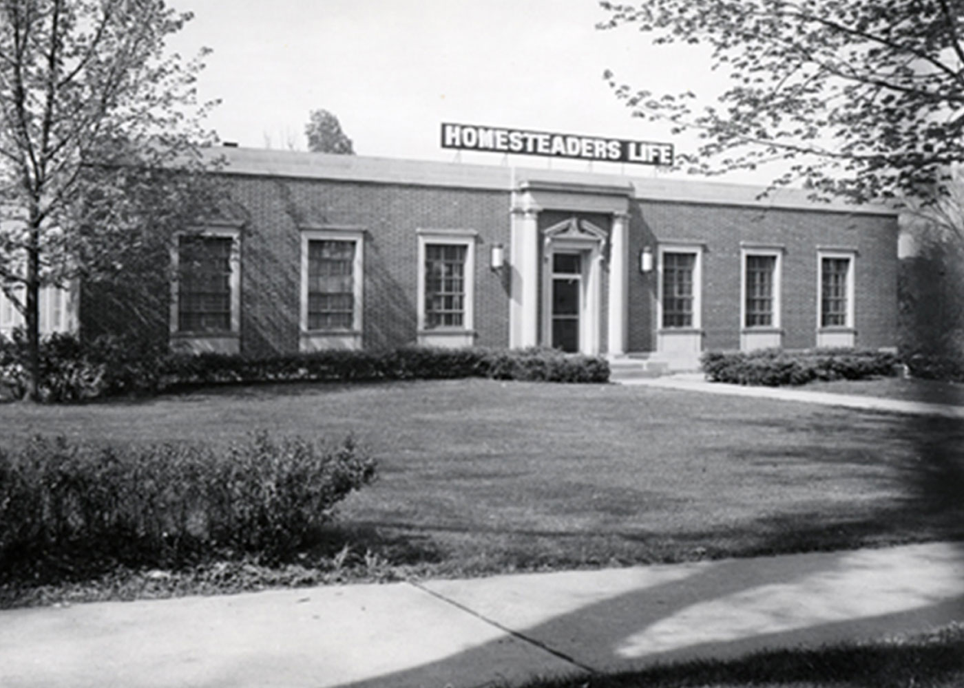 website-1951-office-building-1400x1000-0725