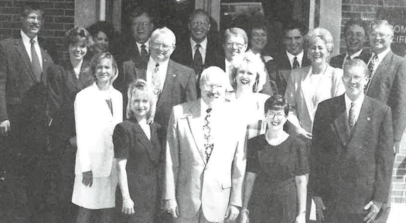 website-1995-account-executives-crop-1400x768-0725.jpg